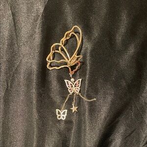 Hot Topic Gold Butterfly Hair Clip